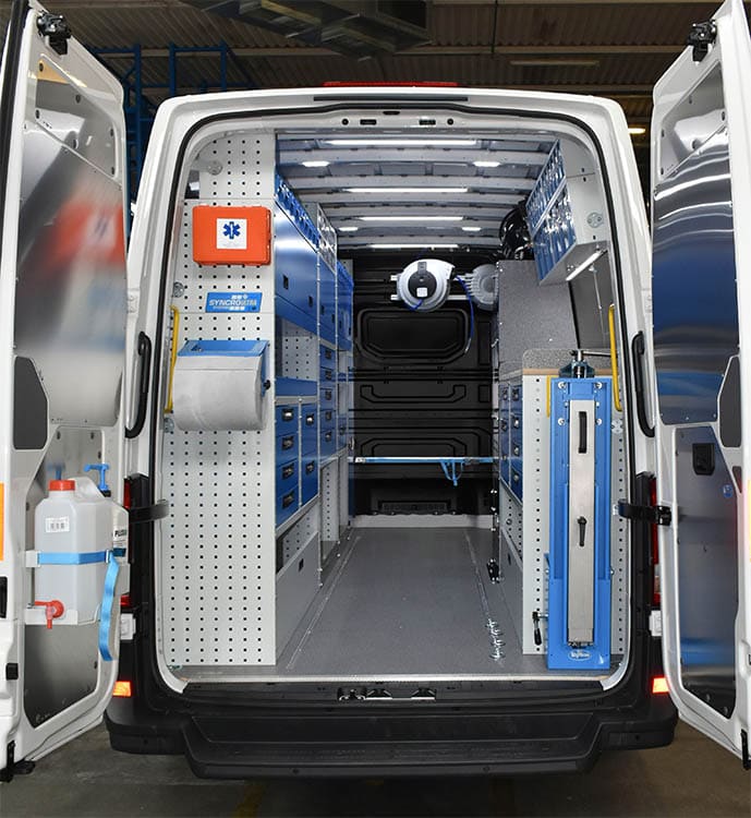 01 crafter VW meublé Syncro Suisse