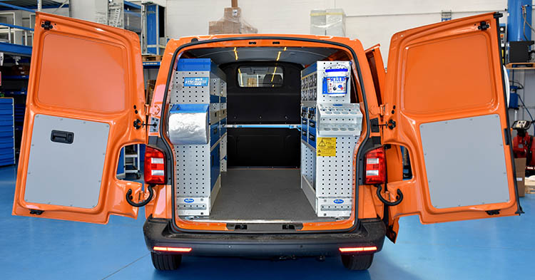 01 transporter VW meublé Syncro Suisse