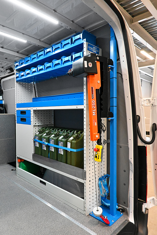 02 grue pour fourgons