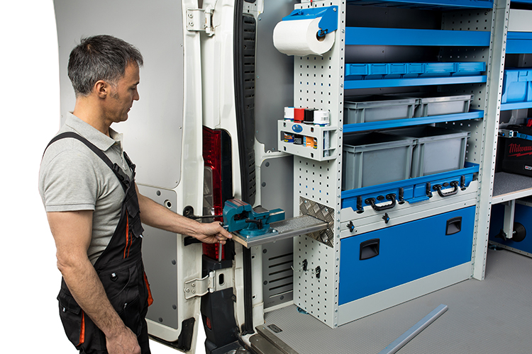 02 Ouverture de l'étau extractible Syncro Suisse