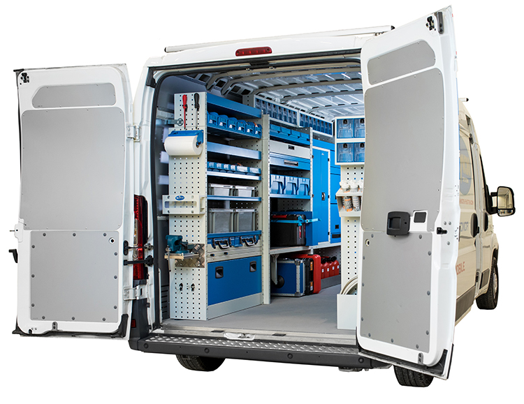 2 Fourgon aménagé Synro Suisse