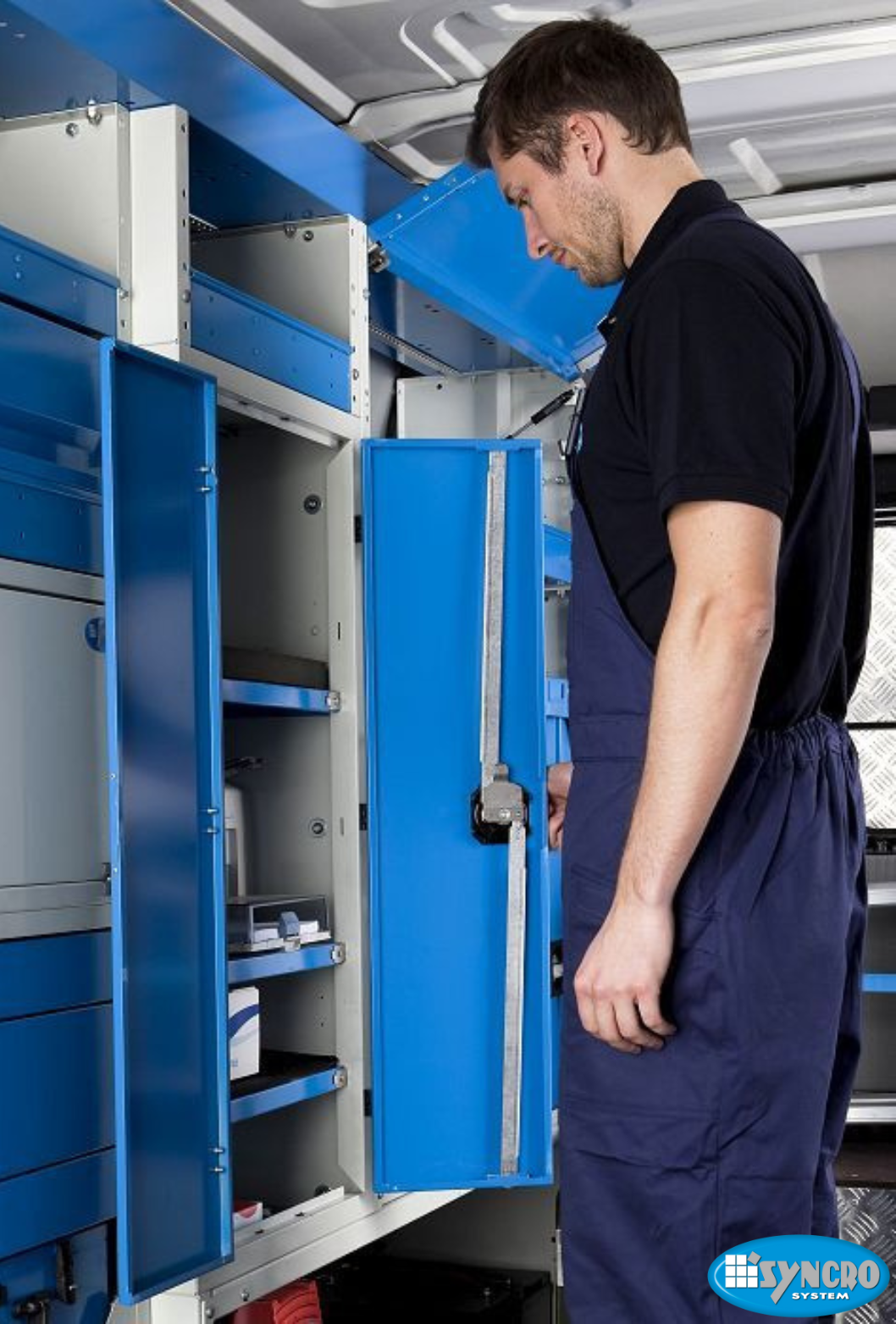 4 Armoire Syncro Suisse