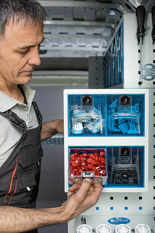 02 Tiroirs transparents rabattables Syncro Suisse